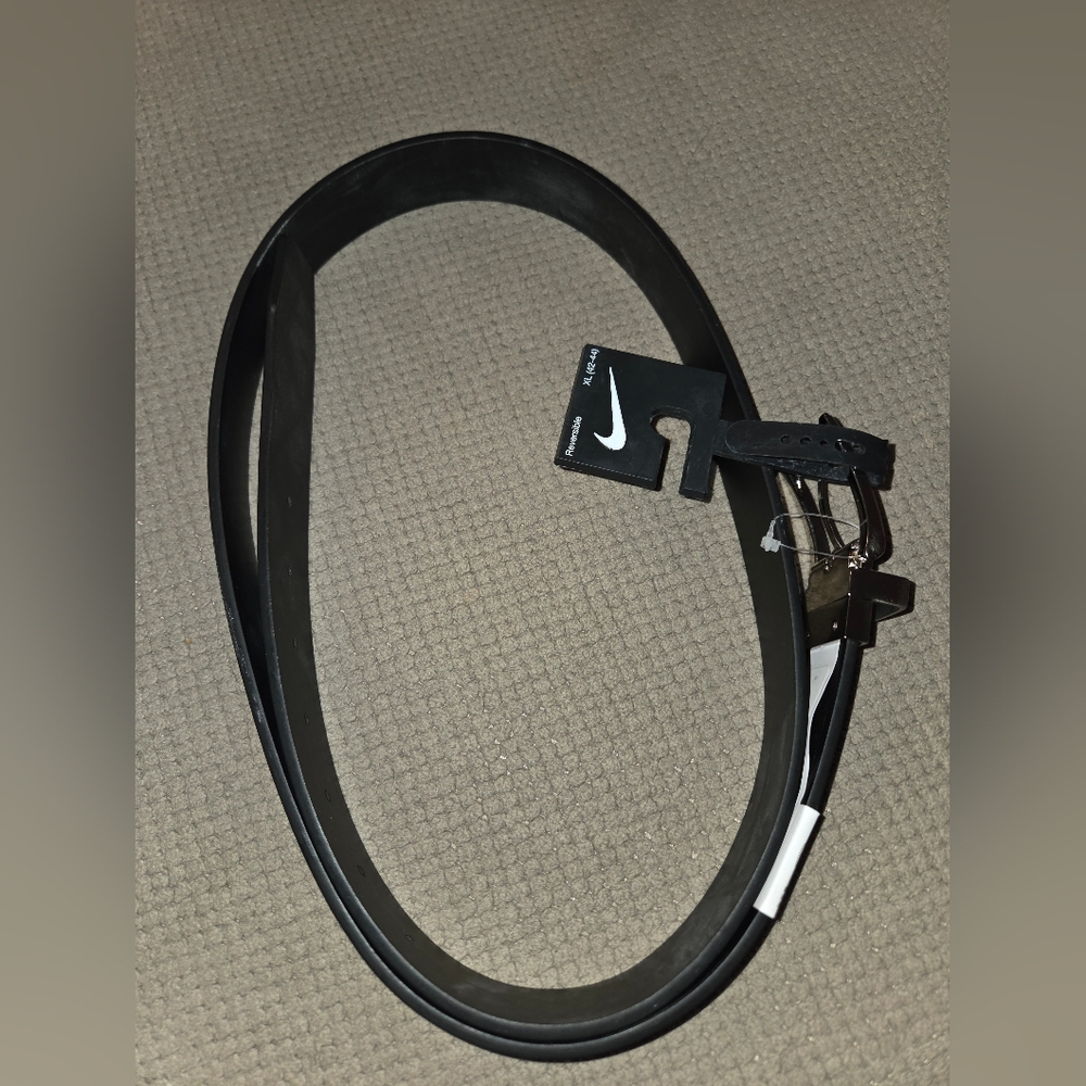 New Nike Reversible Men's Black & Brown XL 42-44 silver texture belt buckle - Picture 4 of 16
